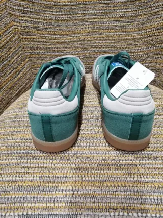 Zapatillas Adidas Verdes y Grises