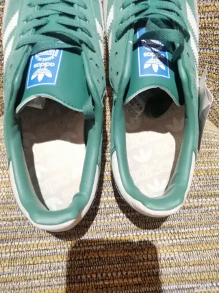 Zapatillas Adidas Verdes y Grises