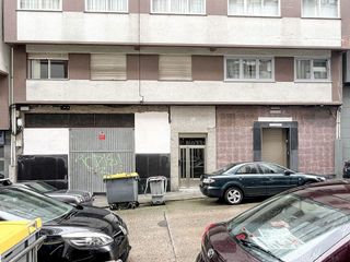 Local comercial en alquiler en Los Castros - Castrillón - Eiris en Coruña (A)