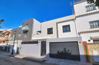 Casa adosada en venta en Centro Ciudad en Fuengirola