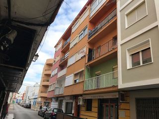 Piso en venta en La Línea de la Concepción ciudad en Línea de la Concepción (La)