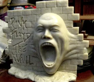 Pink Floyd The Wall Resina 13cm