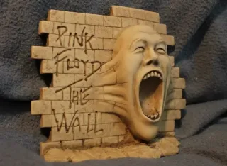 Pink Floyd The Wall Resina 13cm