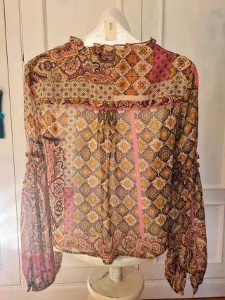 Blusa Crop Patchwork Romántica Talla Única