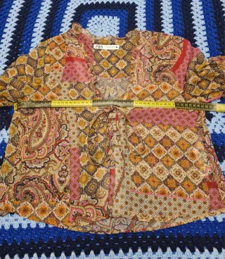 Blusa Crop Patchwork Romántica Talla Única