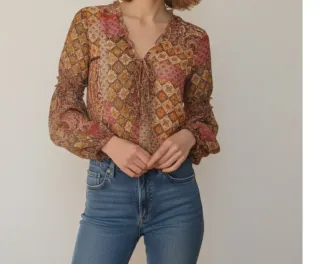 Blusa Crop Patchwork Romántica Talla Única