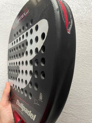 Bullpadel Vertex 04 Comfort