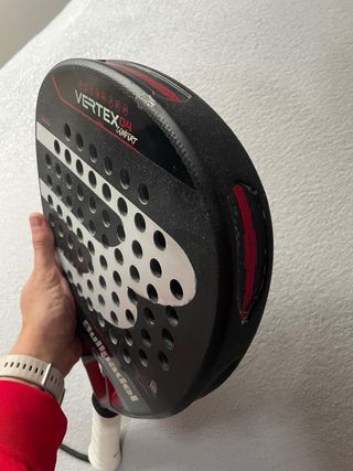 Bullpadel Vertex 04 Comfort