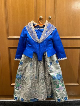 Vestido de fallera azul y multicolor