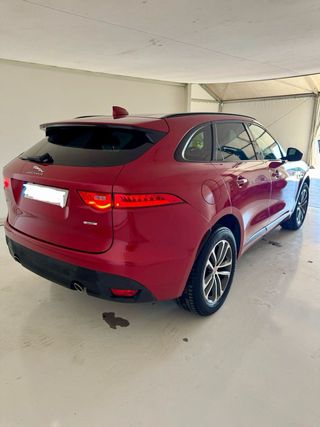 Jaguar F-Pace 2017