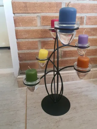 Candelabro de metal