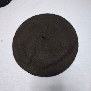 Boina de lana clásica negra/marrón