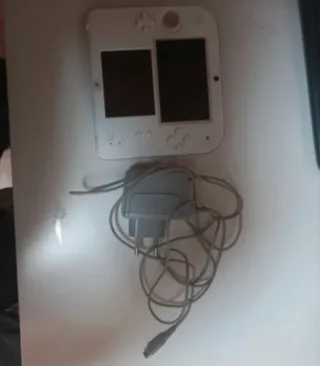 Nintendo 2DS Bianco e Rosso