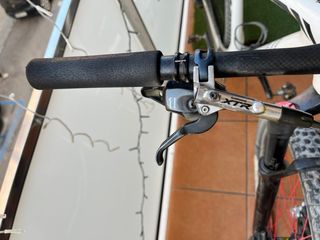 Bicicleta da montagna Specialized Stumpjumper in carbonio