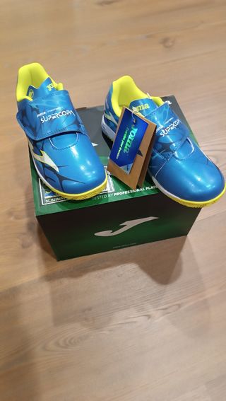 Zapatillas niño Joma. Nuevo on etiquetas