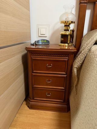 Sinfonier de madera con 7 cajones