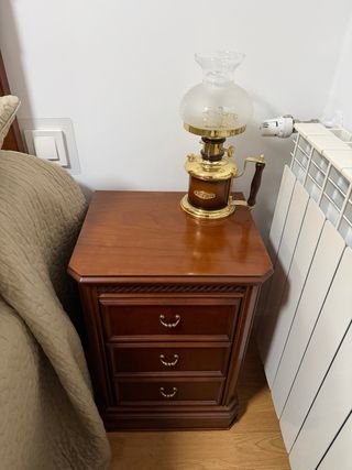 Sinfonier de madera con 7 cajones