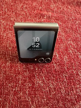 Samsung Galaxy Z Flip 6