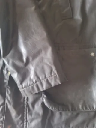 Abrigo encerado tipo Barbour Negro