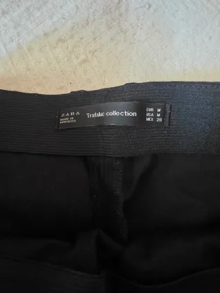 Falda negra tul delicada femenina