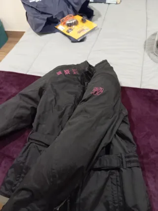 Chaqueta de cordura para moto.
