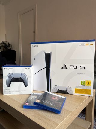 PlayStation 5 Slim Blanca + DualSense + Juegos