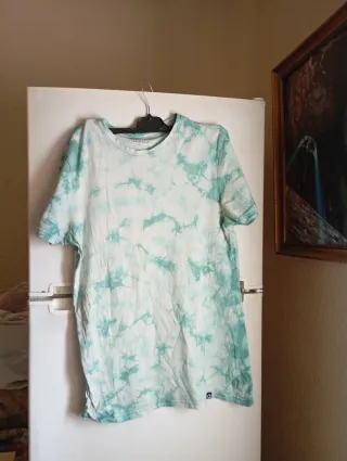 Camiseta Tie-Dye Verde y Blanca