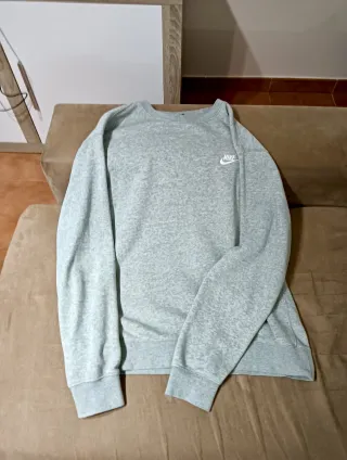 Sudadera Nike Gris