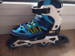 Patines en línea talla 35-38 + Casco y Proteccione