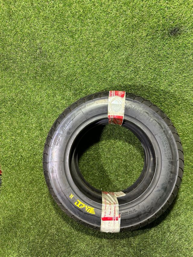 Pareja Neumáticos PMT 10'' Rain NUEVOS