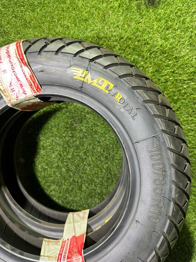 Pareja Neumáticos PMT 10'' Rain NUEVOS