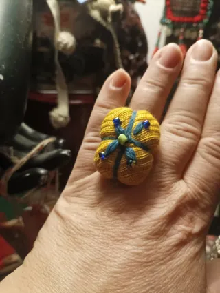 ANILLOS ARTESANALES DE TELA.