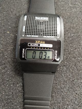 RELOJ PULSERA DIGITAL PARLANTE NUEVO