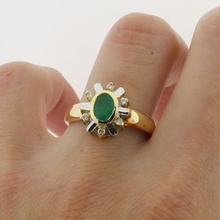 Anillo Oro 18k Esmeralda y Diamantes