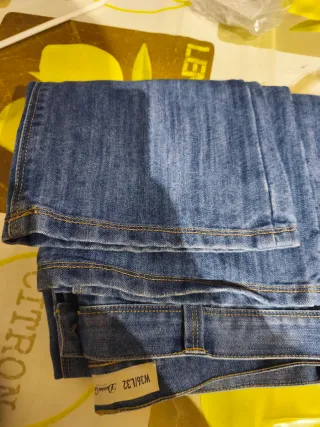 Pantalón vaquero hombre azul