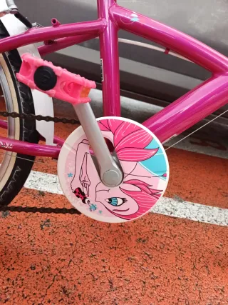 Bicicleta infantil rosa BTWIN