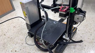Creality Ender 3 con pantalla táctil y módulo WiFi