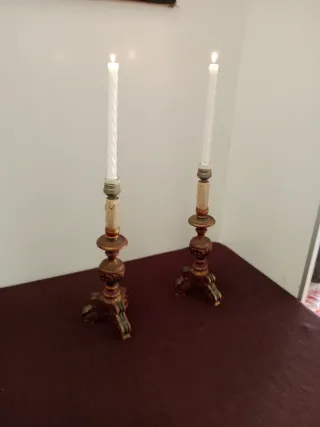 Portacandele in metallo e legno