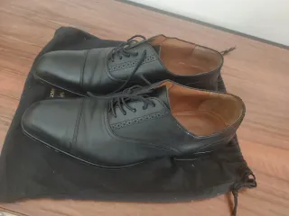 Zapatos Massimo Dutti Negros T.44