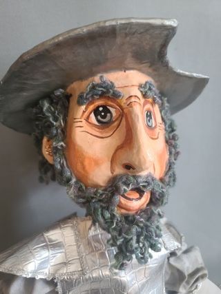 Artesanía Don Quijote Papel Maché Hecho a Mano