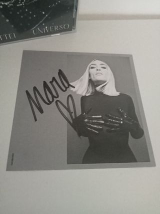 CD Mara Sattei autografato