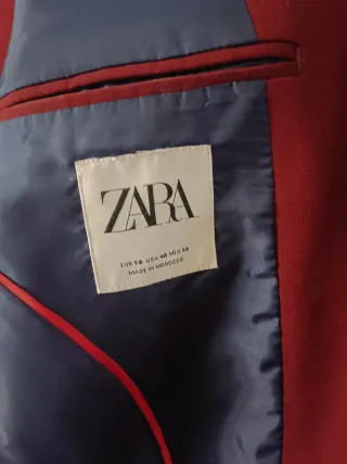 Traje de chaqueta rojo