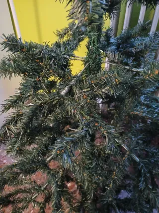 Árbol de Navidad artificial