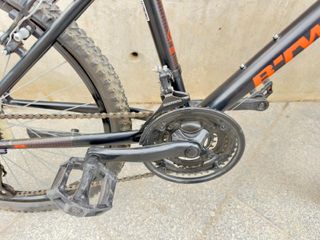 Bicicleta BTWIN Negra y Roja