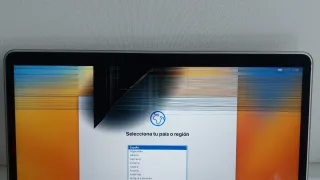 MacBook Pro 13 2017 - PANTALLA ROTA