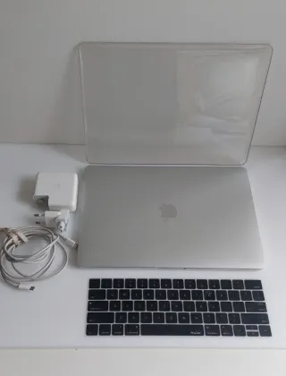 MacBook Pro 13 2017 - PANTALLA ROTA