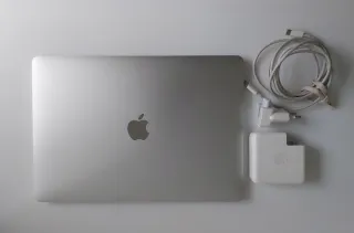 MacBook Pro 13 2017 - PANTALLA ROTA