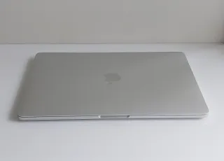 MacBook Pro 13 2017 - PANTALLA ROTA
