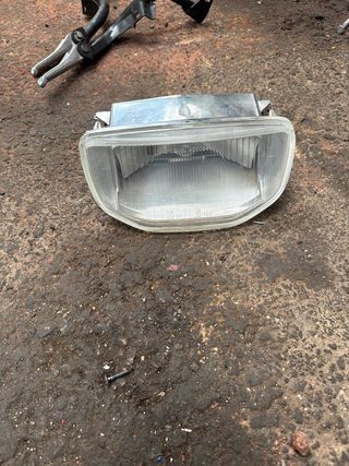 Faro Piaggio Typhoon