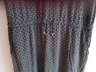 Vestido Gerry Weber manga francesa